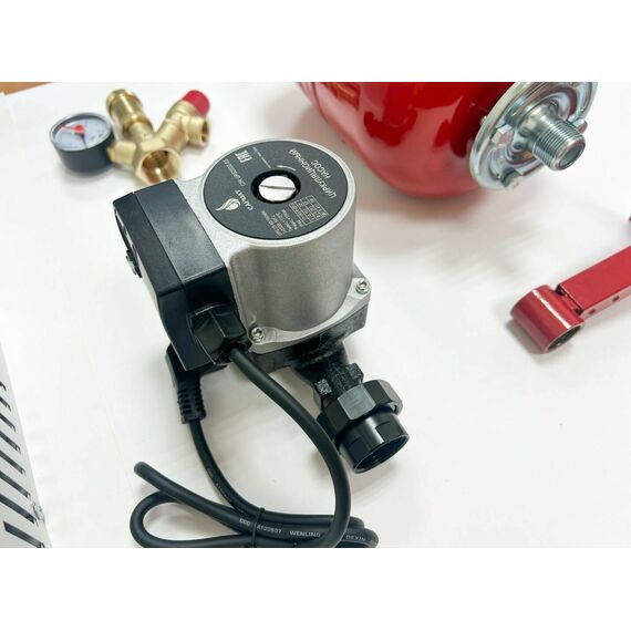 Фото Котел электрический Kessel ЭВП 12Квт (насос циркуляционный 25-60, группа безопасности, расширительный бак с кронштейном) , изображение 5 — купить в Москве